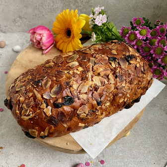 The Dutch Vegan Bakery Amsterdamse Paasbrood met spijs 450g