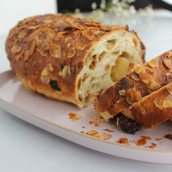 The Dutch Vegan Bakery Amsterdamse Paasbrood met spijs 450g