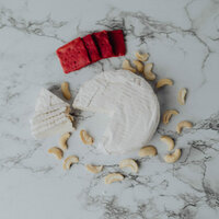 Nutty Artisan Simply White 200g *THT 06.01.2026*