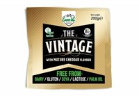 Green Vie Vintage Mature Cheddar Flavour block 100g