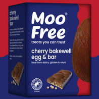 Moo Free Cherry Bakewell Egg & Bar 135g